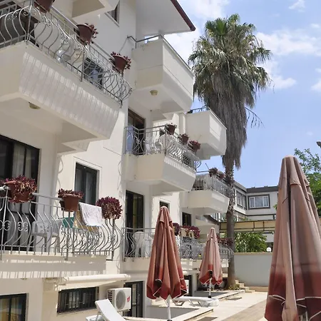 Aparthotel Kemer Suites 3*
