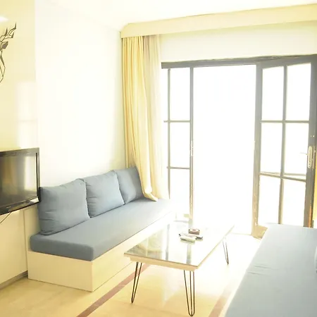 Kemer Suites Aparthotel