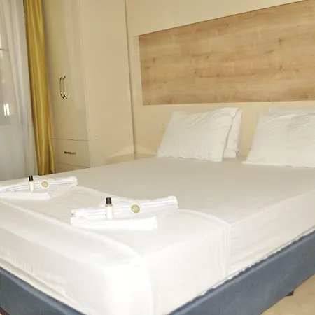 Kemer Suites شقة فندقية