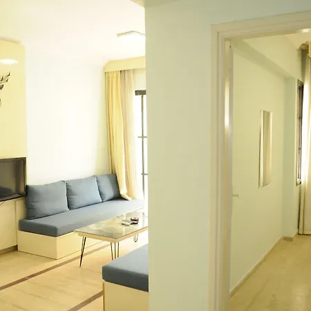 公寓式酒店 凯麦尔套房酒店 3*