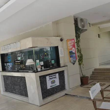 Kemer Suites شقة فندقية 3*