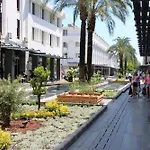 Kemer Suites Apartahotel 3*