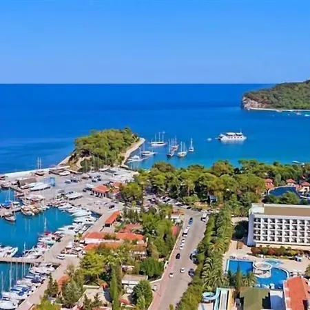 Kemer Suites 3* קמר