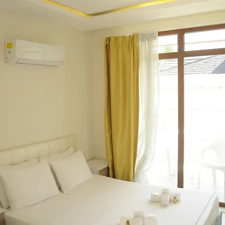 מלון דירות Kemer Suites קמר