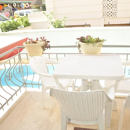 Kemer Suites 3*