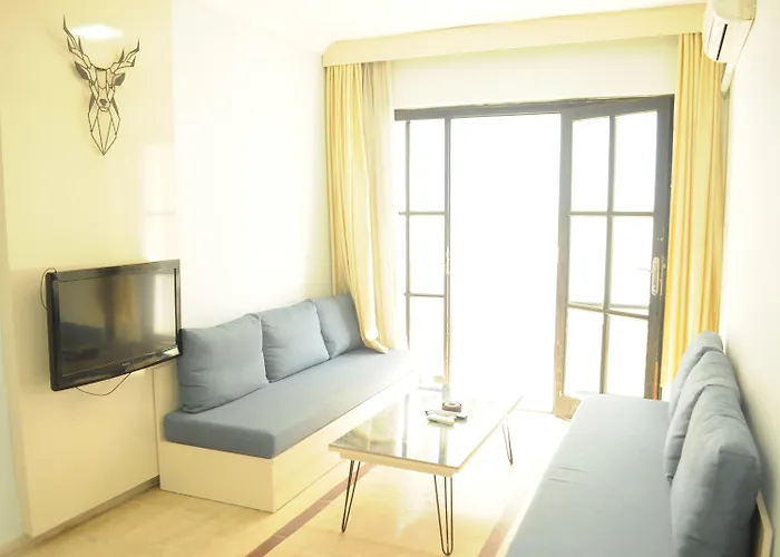 Kemer Suites 3*