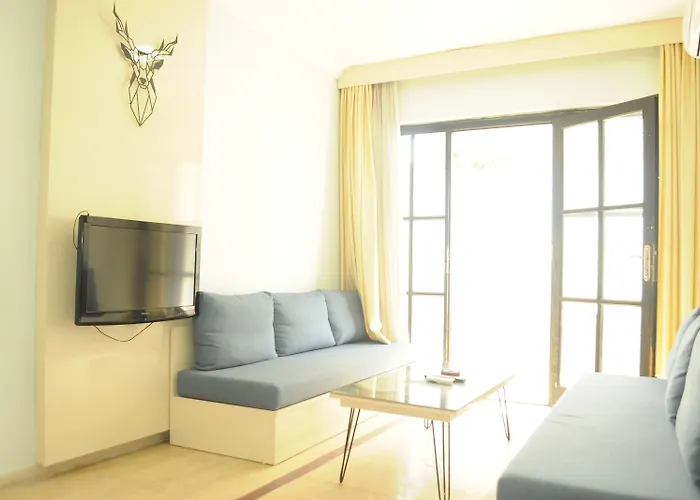 Kemer Suites Aparthotel