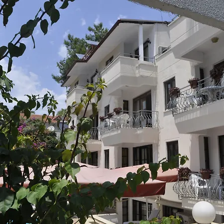 מלון דירות Kemer Suites קמר
