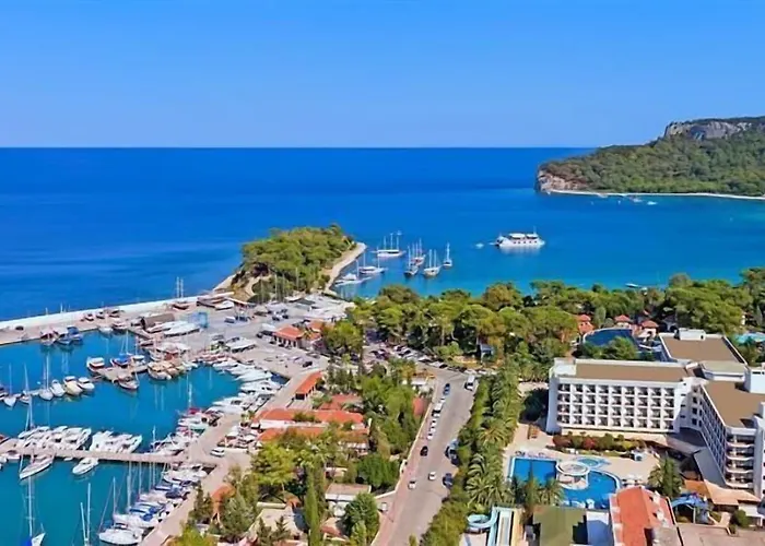 Kemer Suites 3* קמר