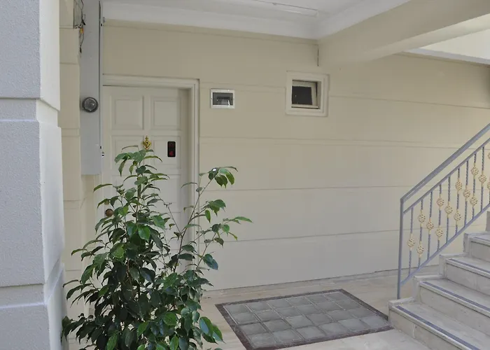 Kemer Suites מלון דירות 3*