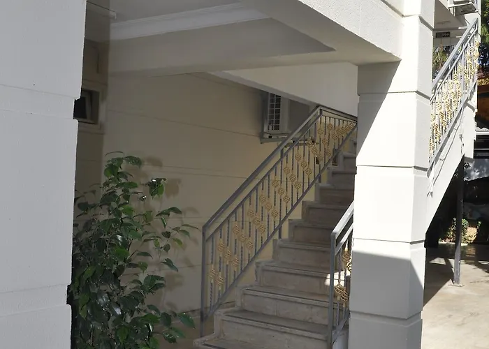 מלון דירות Kemer Suites 3*