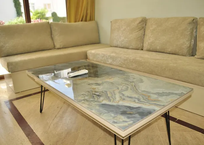 Kemer Suites מלון דירות קמר