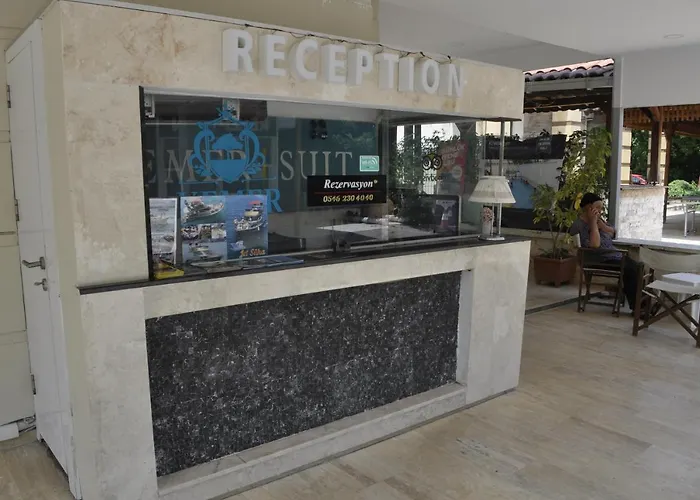 Kemer Suites קמר