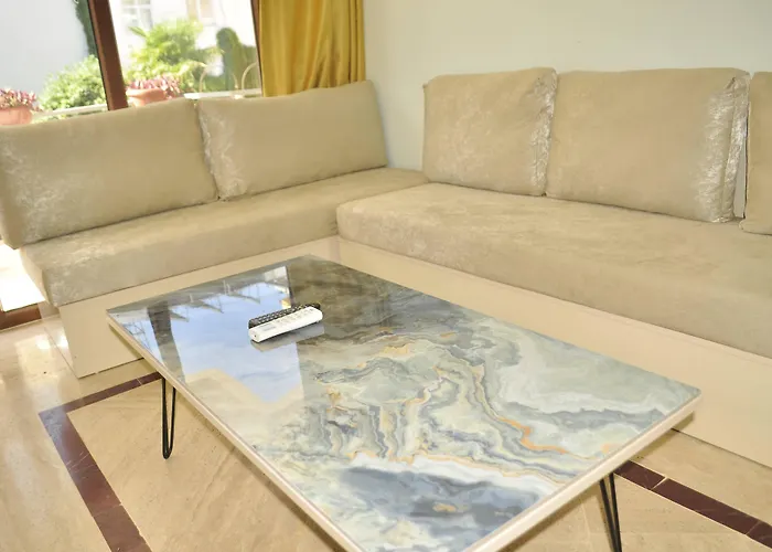 מלון דירות Kemer Suites קמר