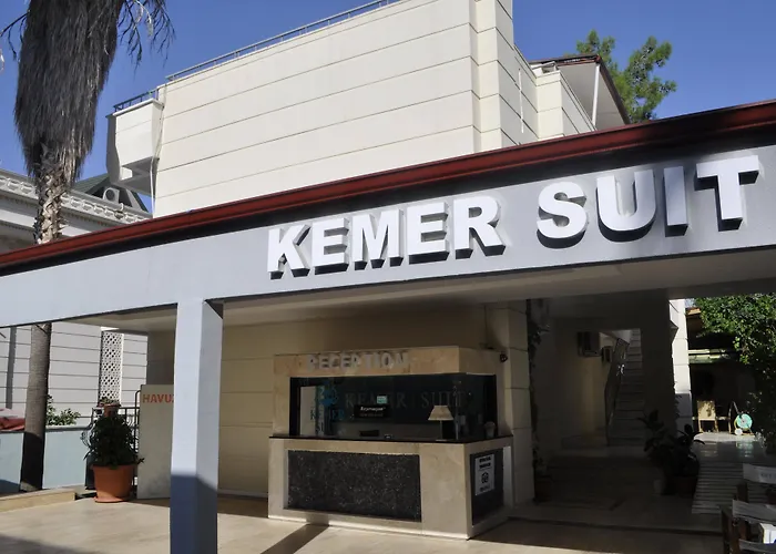 מלון דירות Kemer Suites קמר