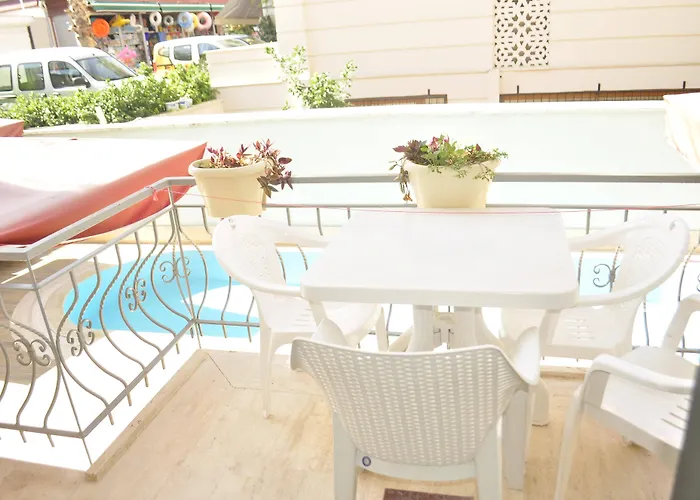 Kemer Suites 3*
